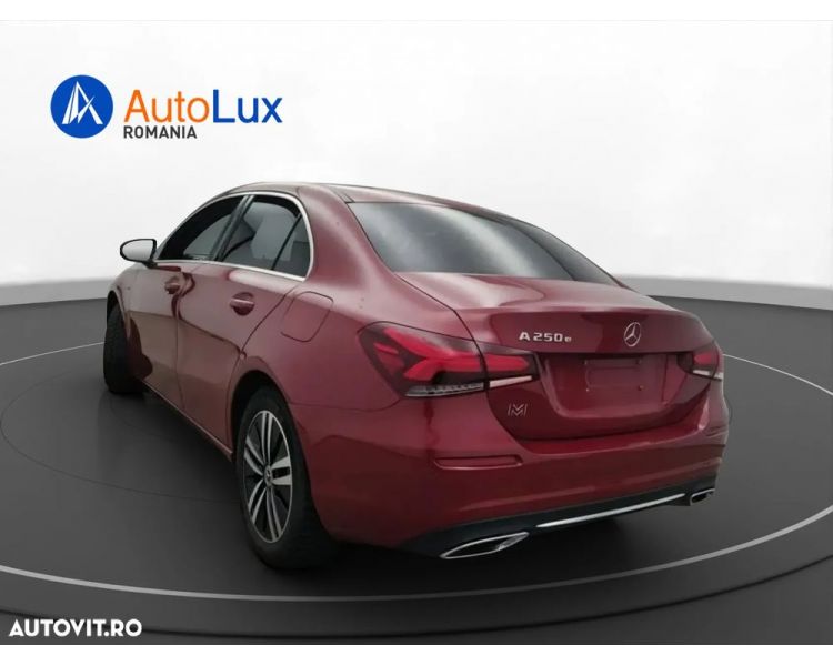 Mercedes-Benz A 250 e 8G-DCT Plug In Hybrid, Int Beige