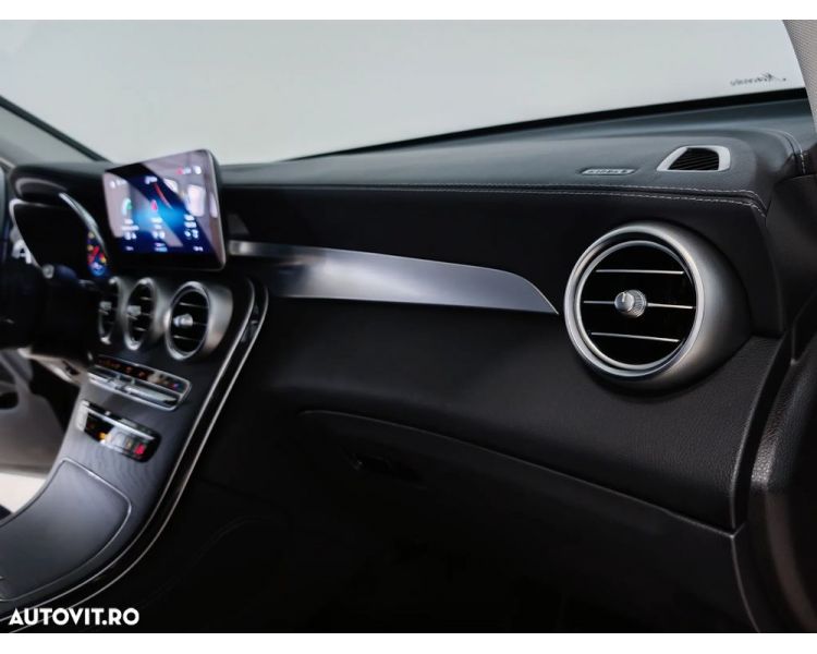 Mercedes-Benz GLC 300de - 4-Matic - Plug In Hybrid - 306 HP