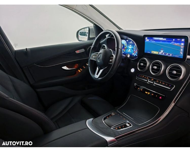 Mercedes-Benz GLC 300de - 4-Matic - Plug In Hybrid - 306 HP