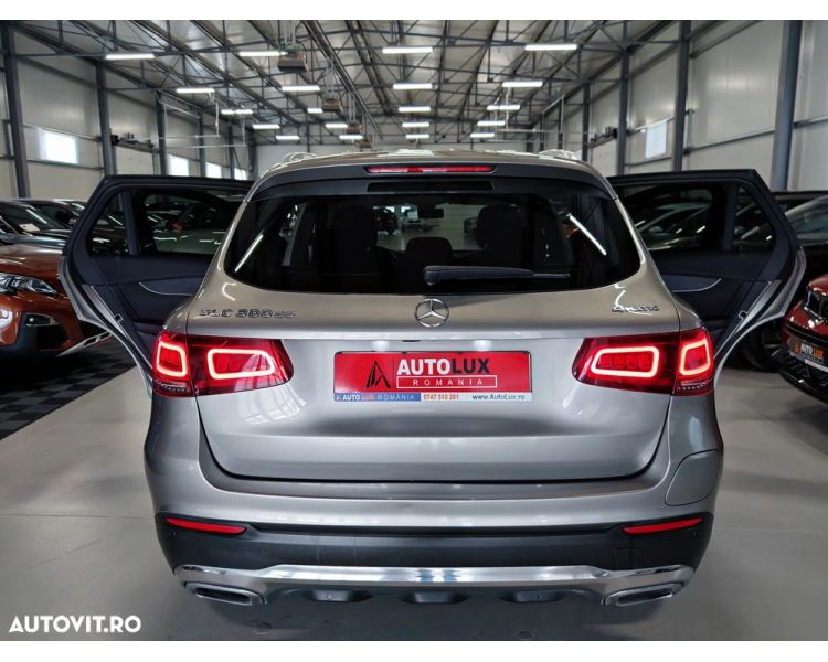 Mercedes-Benz GLC 300de - 4-Matic - Plug In Hybrid - 306 HP