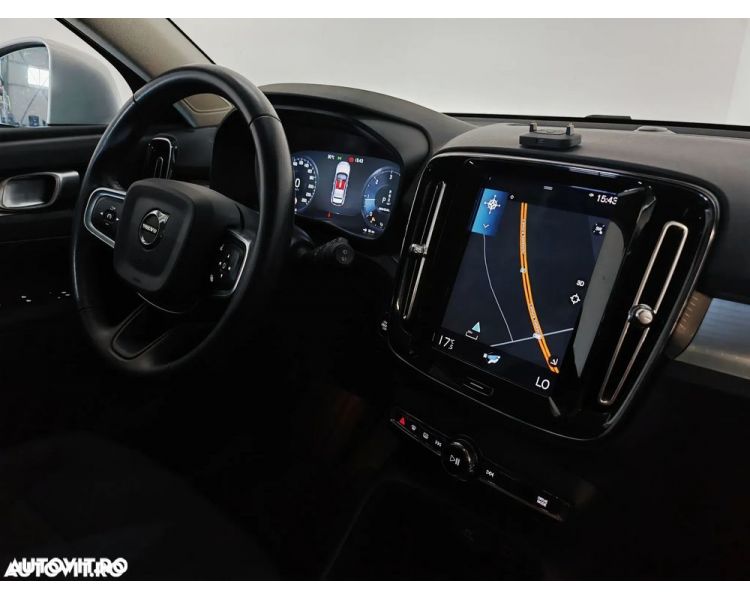 Volvo XC40 1.5 T3 Aut. LED-Xenon Virtual Navi KeylessGo Camera Klima PDC