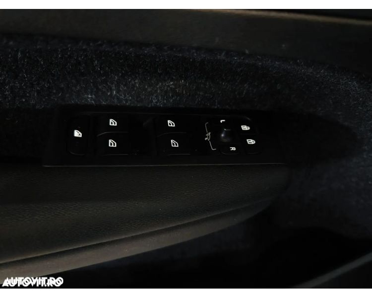 Volvo XC40 1.5 T3 Aut. LED-Xenon Virtual Navi KeylessGo Camera Klima PDC