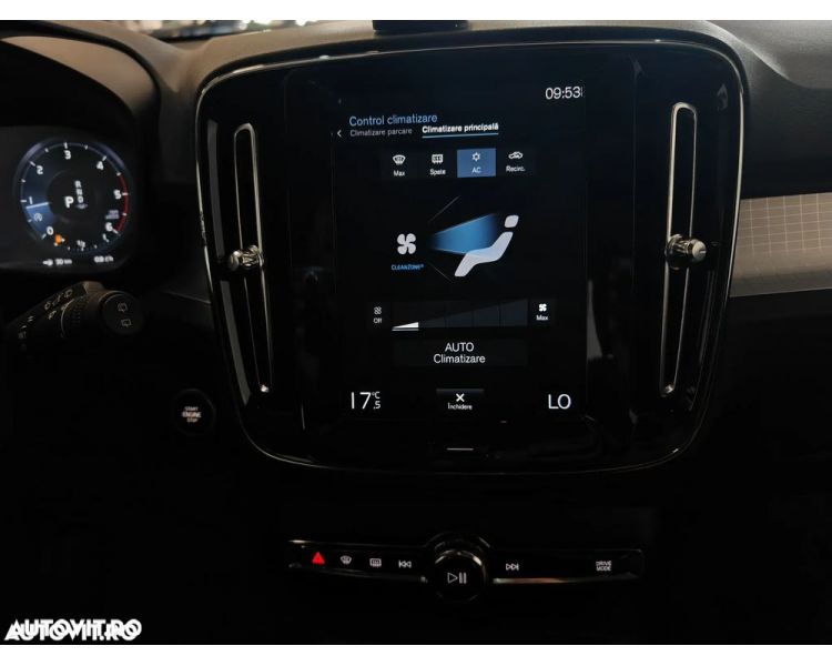 Volvo XC40 1.5 T3 Aut. LED-Xenon Virtual Navi KeylessGo Camera Klima PDC