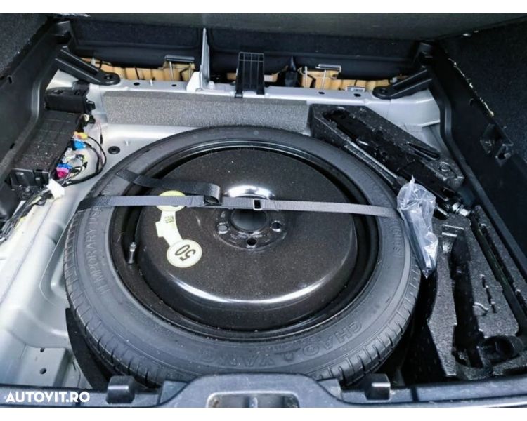 Volvo XC40 1.5 T3 Aut. LED-Xenon Virtual Navi KeylessGo Camera Klima PDC