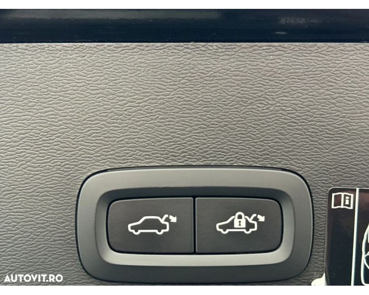 Volvo XC 40 T4 Recharge DKG Inscription Plug In Hybrid 211 Hp 12.2020