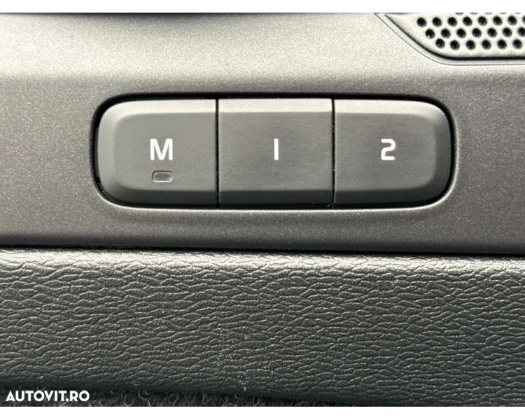 Volvo XC 40 T4 Recharge DKG Inscription Plug In Hybrid 211 Hp 12.2020