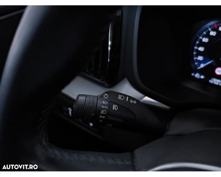 Volvo XC60 2.0 T8 Hybrid Plug-In AWD 4x4 Aut, 303 Hp
