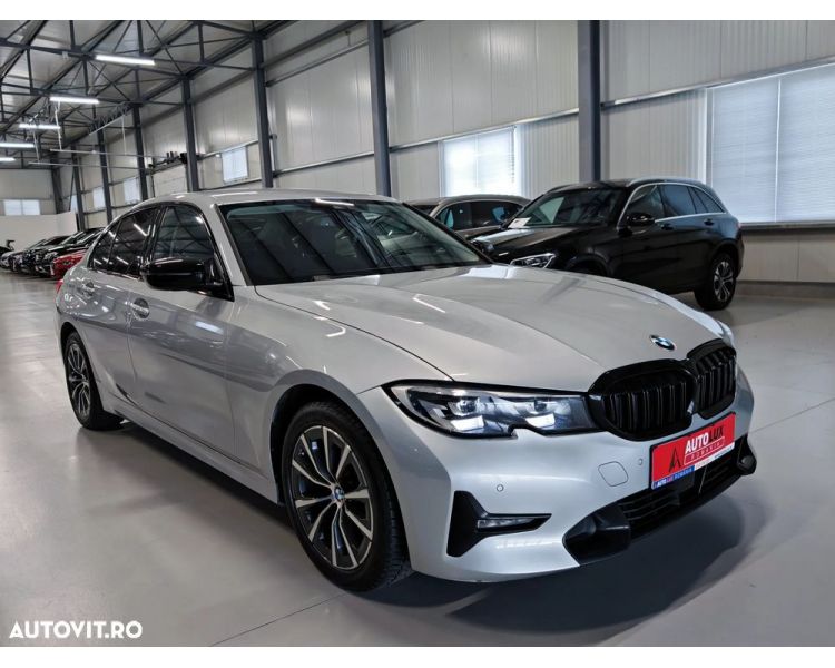 BMW Seria 3 318d Aut. Sport Line / Ambiental/Nav/Piele
