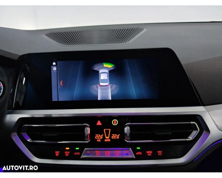 BMW Seria 3 318d Aut. Sport Line / Ambiental/Nav/Piele