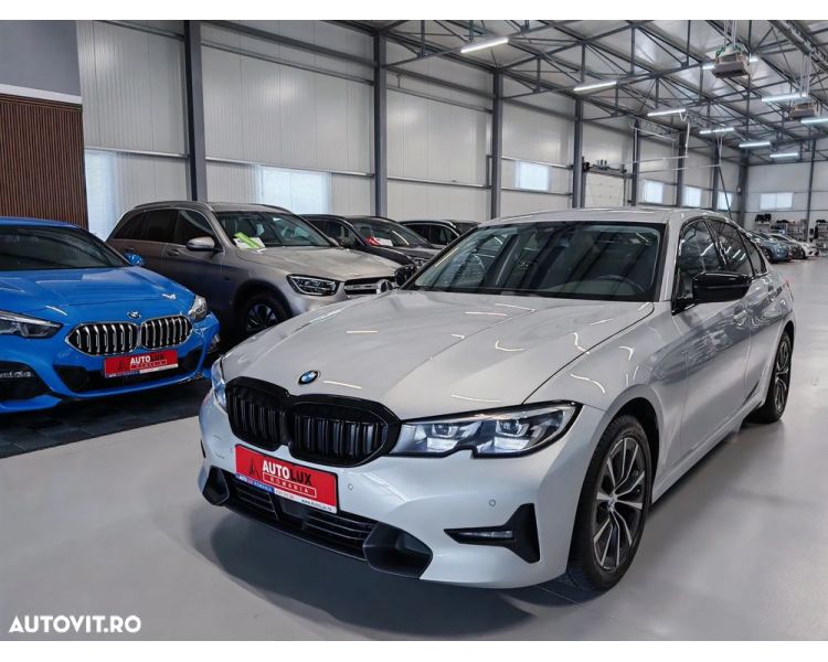 BMW Seria 3 318d Aut. Sport Line / Ambiental/Nav/Piele
