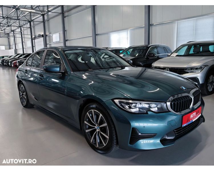 BMW Seria 3 318i Aut. Nav / Cookpit Digital / Piele / Special Color