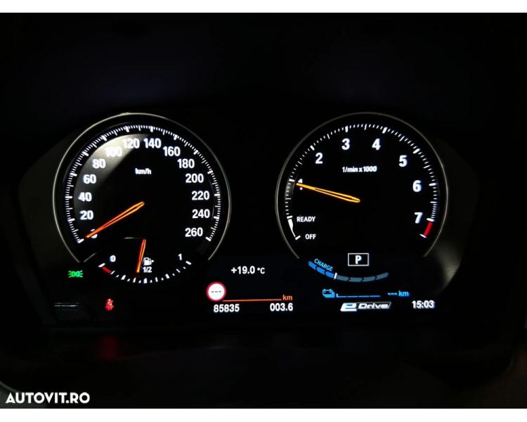 BMW X1 xDrive25e Aut Plug in Hybrid 4x4/ Int Beige, 220 HP