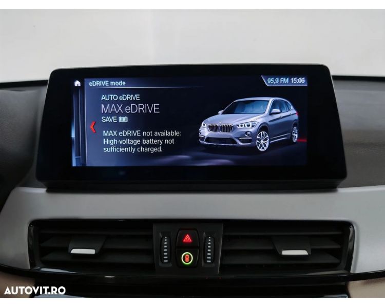 BMW X1 xDrive25e Aut Plug in Hybrid 4x4/ Int Beige, 220 HP