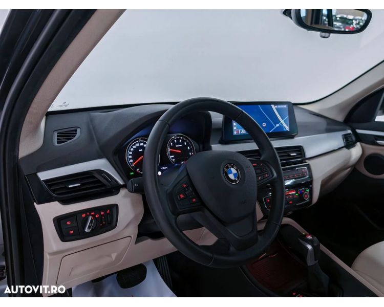 BMW X1 xDrive25e Aut Plug in Hybrid 4x4/ Int Beige, 220 HP