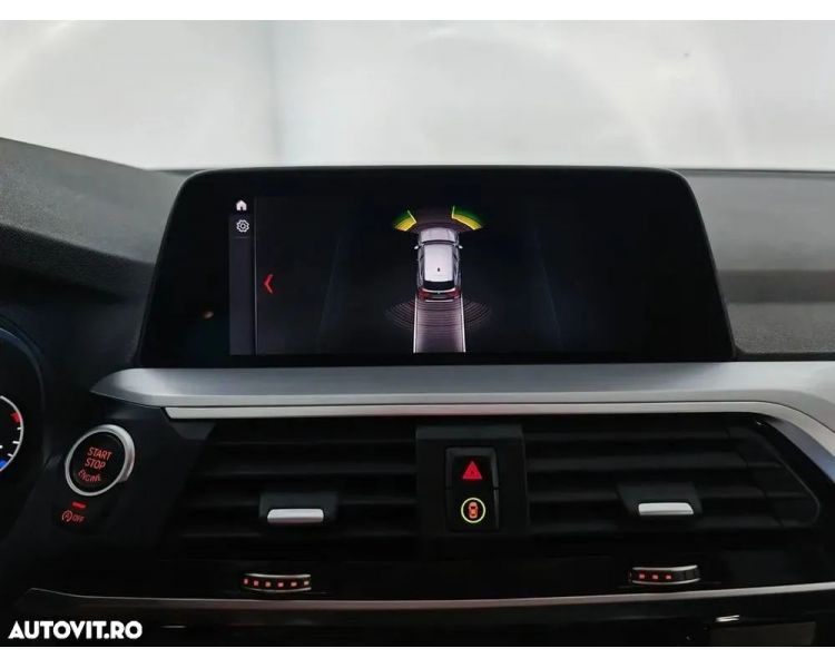 BMW X3 sDrive18d AT MHEV