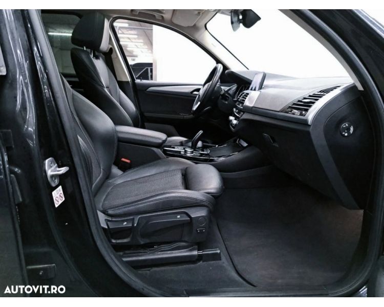 BMW X3 sDrive18d AT MHEV