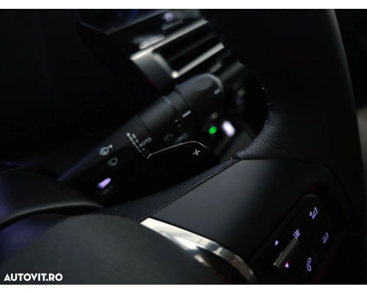 Citroën C4 1.2 PureTech 130 S&S EAT8 PLUS