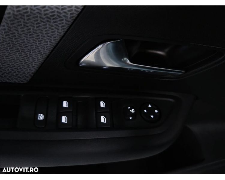 Citroën C4 1.2 PureTech 130 S&S EAT8 PLUS