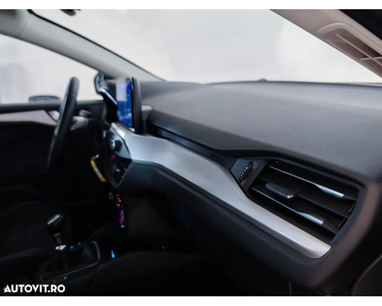 Ford Focus Turnier 1.5 EcoBlue Start-Stopp-System COOL&CONNECT