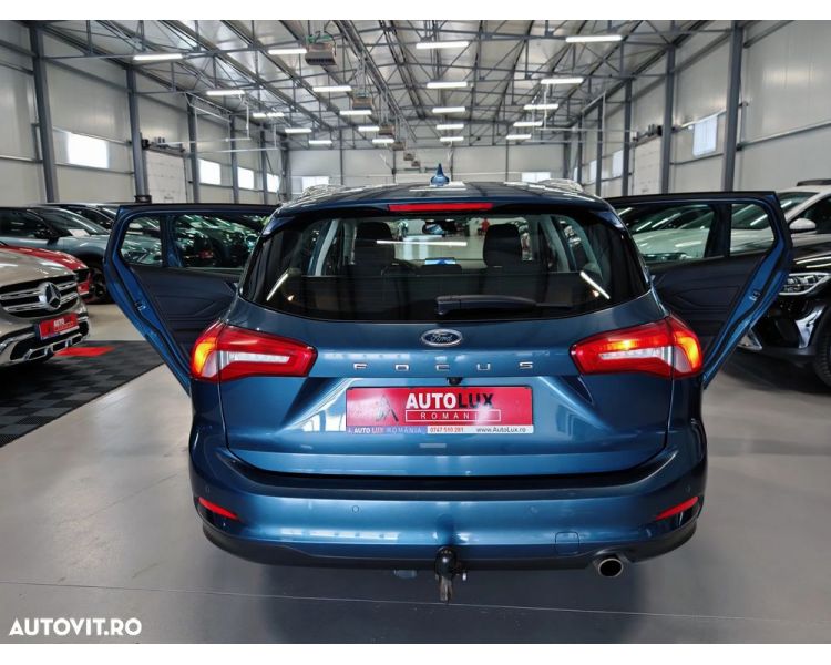 Ford Focus Turnier 1.5 EcoBlue Start-Stopp-System COOL&CONNECT