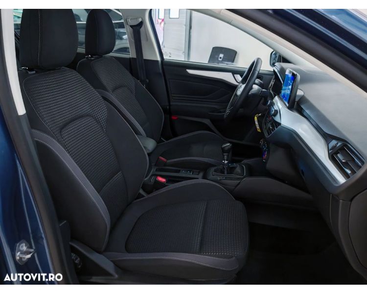 Ford Focus Turnier 1.5 EcoBlue Start-Stopp-System COOL&CONNECT
