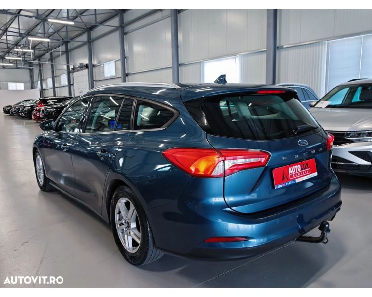 Ford Focus Turnier 1.5 EcoBlue Start-Stopp-System COOL&CONNECT