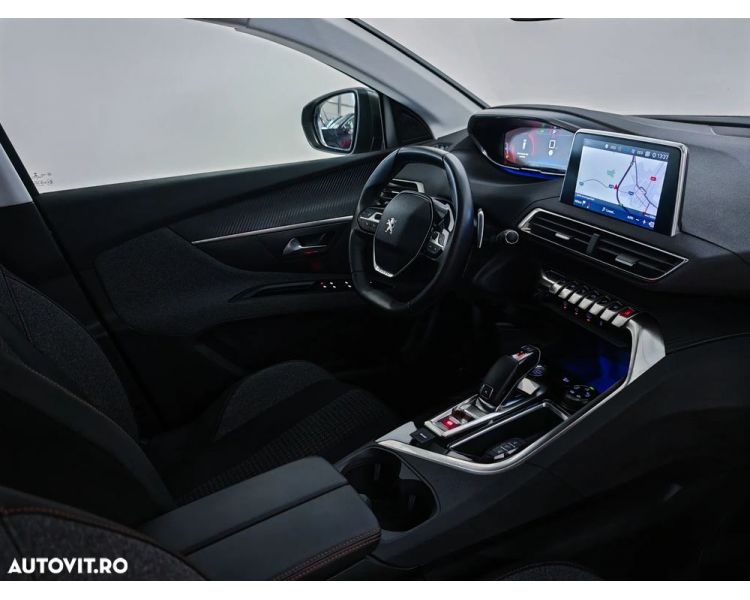 Peugeot 5008 1.5 BlueHDI s&s EAT8 Active 7 Locuri Aut