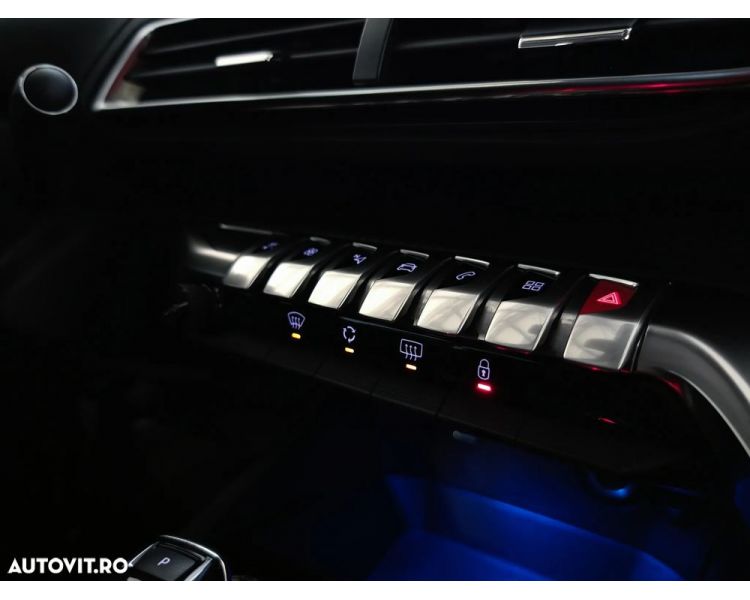 Peugeot 5008 1.5 BlueHDI s&s EAT8 Active 7 Locuri Aut