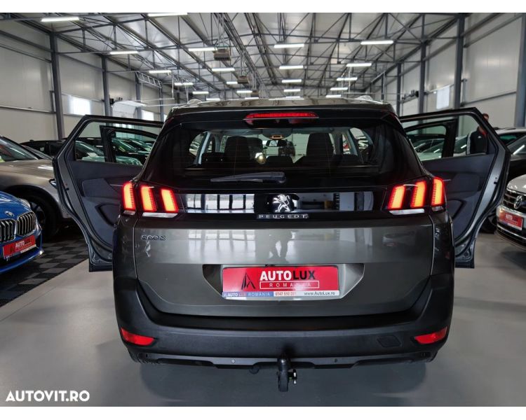 Peugeot 5008 1.5 BlueHDI s&s EAT8 Active 7 Locuri Aut