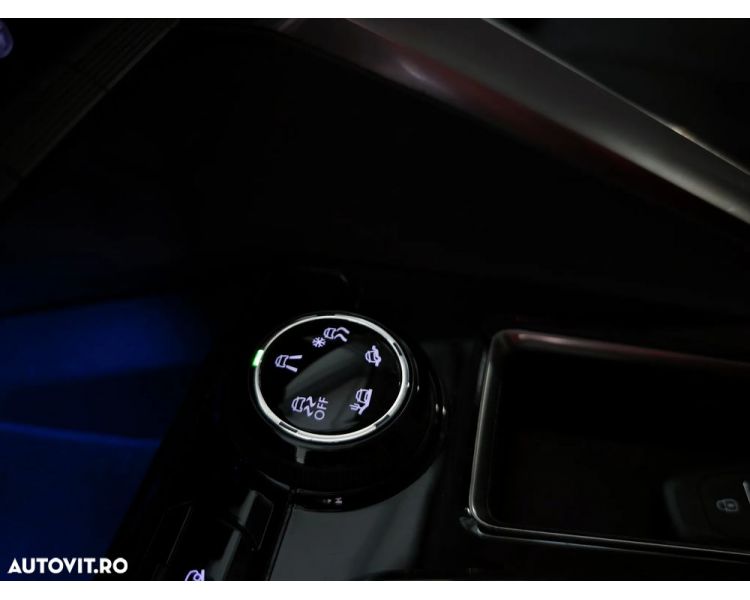 Peugeot 5008 1.5 BlueHDI s&s EAT8 Active 7 Locuri Aut