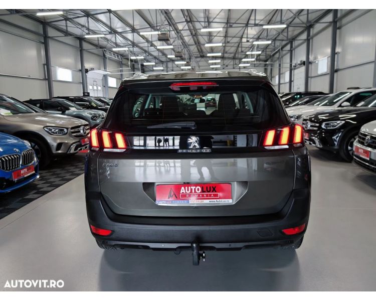 Peugeot 5008 1.5 BlueHDI s&s EAT8 Active 7 Locuri Aut