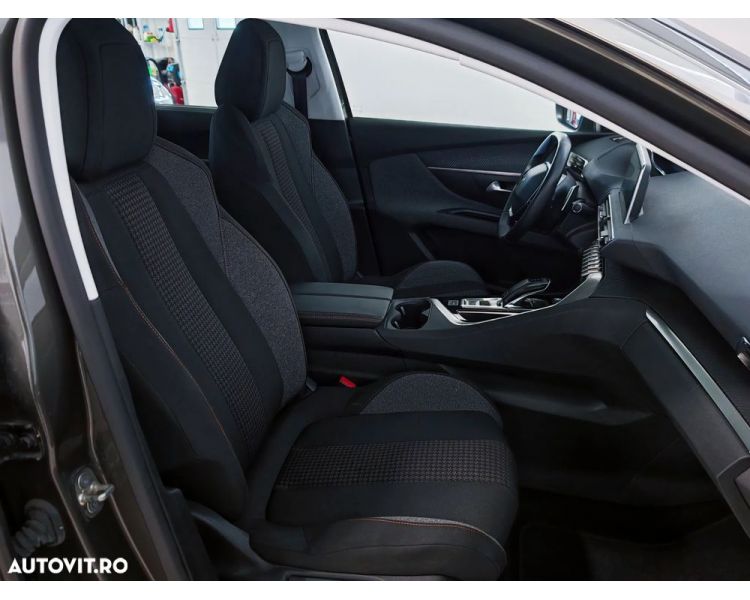Peugeot 5008 1.5 BlueHDI s&s EAT8 Active 7 Locuri Aut