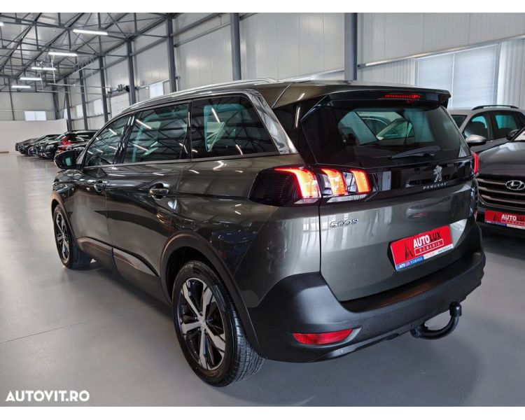 Peugeot 5008 1.5 BlueHDI s&s EAT8 Active 7 Locuri Aut
