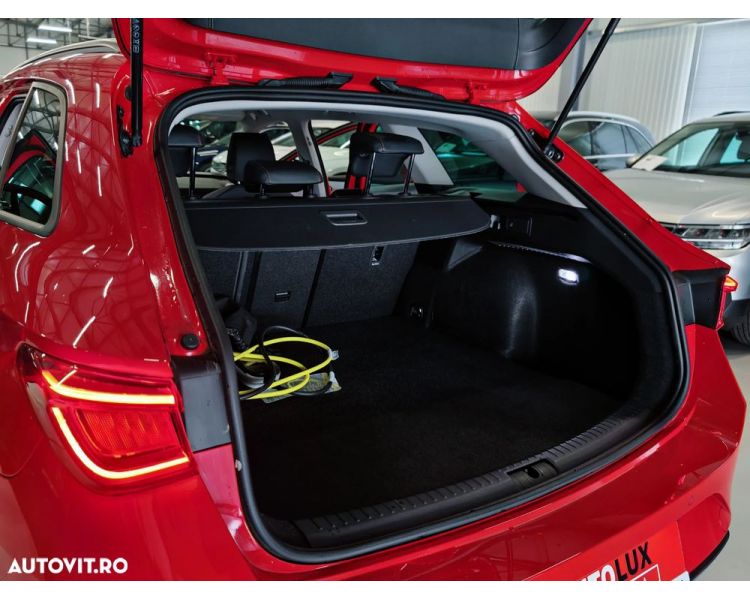 Seat Leon Sportstourer 1.4 e-Hybrid DSG FR 150 HP + Electric Power 116 HP 12.2022