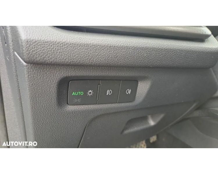 Skoda Octavia Combi 2.0 TDI Executive - Diesel - Automatic