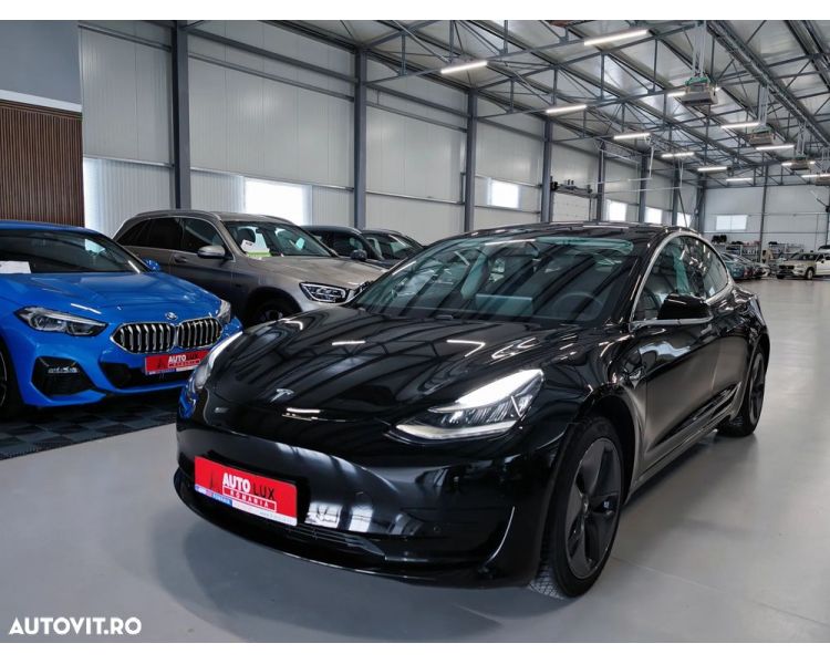 Tesla Model 3 Standard Range Plus 60 kWh 175 kW, 238 CP