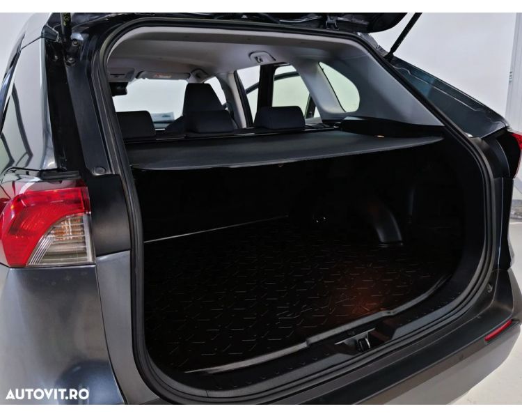 Toyota RAV4 2.5 4x2 Hybrid Business Edition