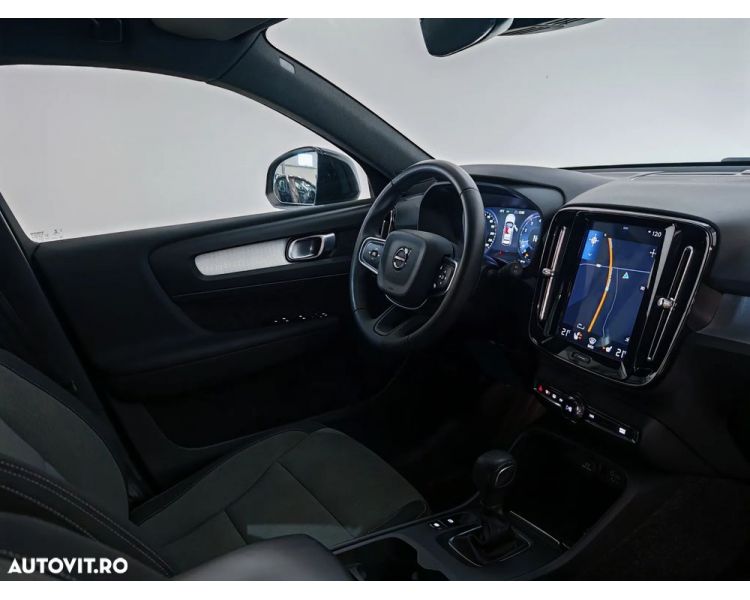 Volvo XC 40 T2 Momentum