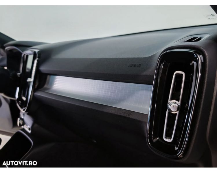 Volvo XC 40 T2 Momentum