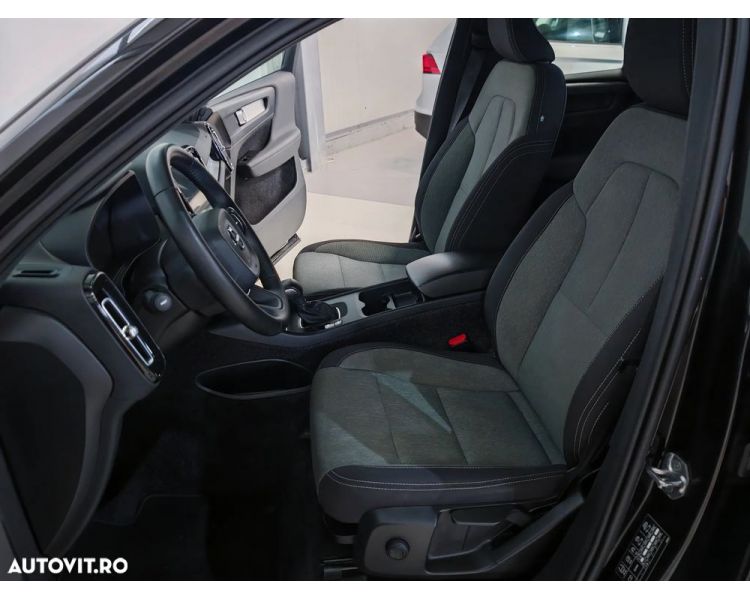 Volvo XC 40 T2 Momentum