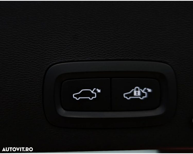 Volvo XC40 1.5 T4 Inscription Plug in Hibrid Automatic 12.2020 211 HP