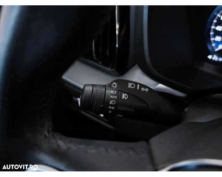 Volvo XC 60 T6 AWD Recharge Geartronic Inscription Expression Plug In Hybrid 341 HP