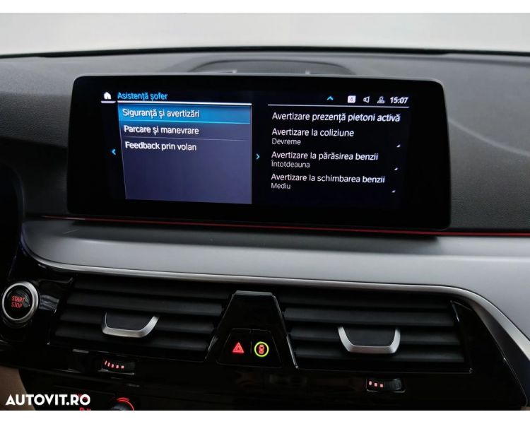 BMW Seria 5 530e 2.0 Plug In Hybrid Int Beige 12.2019