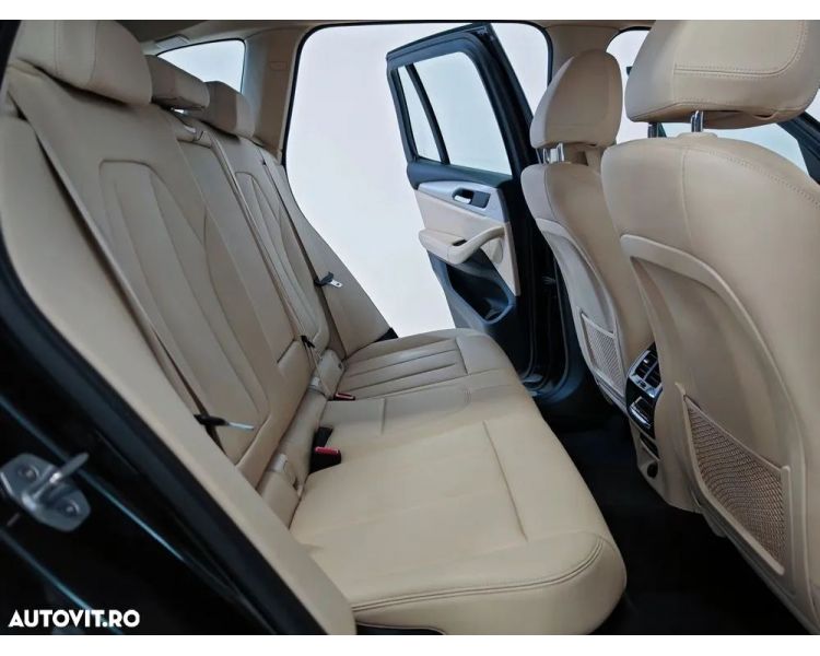 BMW X3 xDrive30e Plug In Hybrid 4x4 Automat Int. Beige