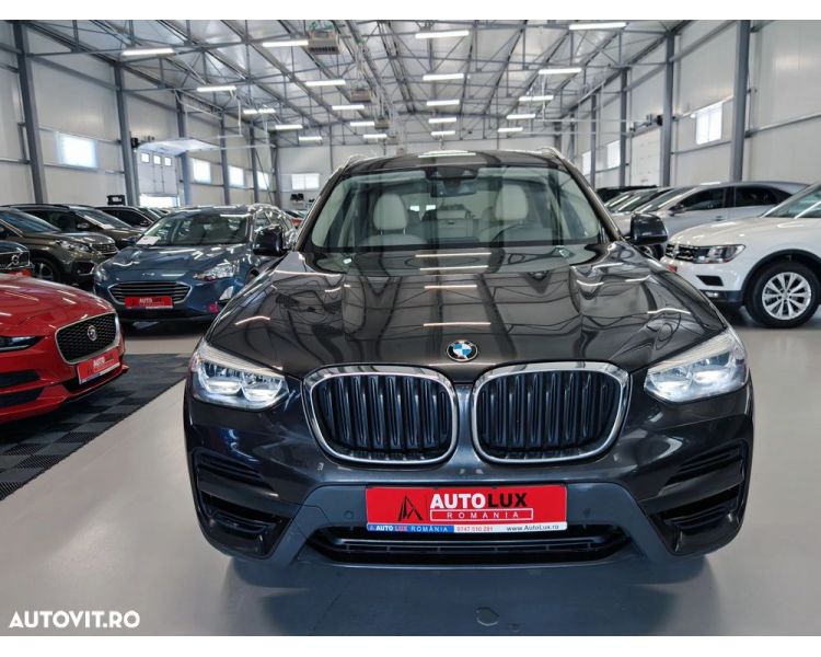BMW X3 xDrive30e Plug In Hybrid 4x4 Automat Int. Beige