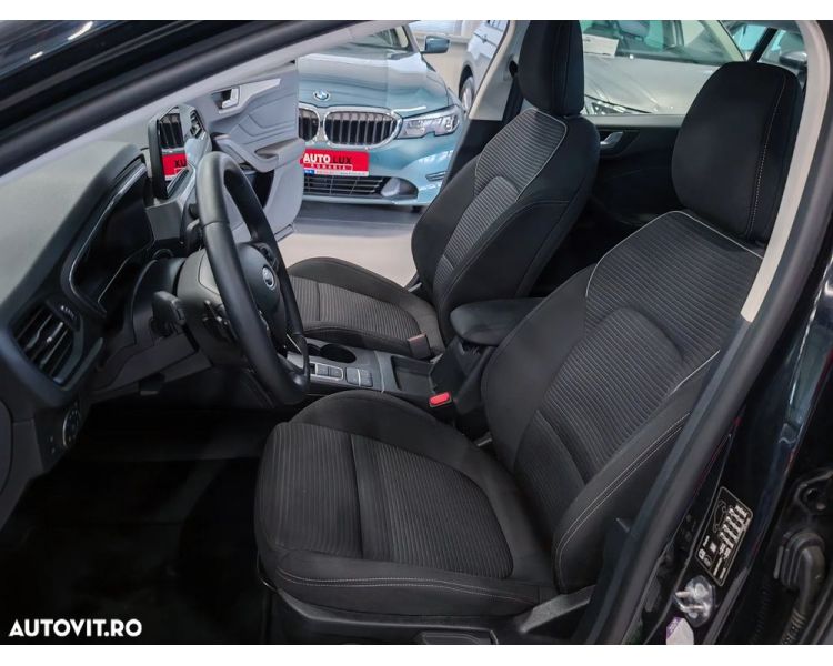 Ford Focus Turnier 1.5 EcoBlue Start-Stopp-System Aut. TITANIUM