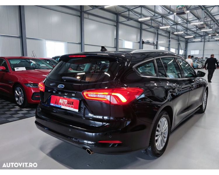 Ford Focus Turnier 1.5 EcoBlue Start-Stopp-System Aut. TITANIUM
