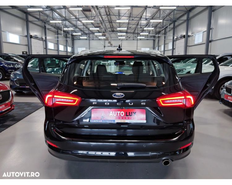 Ford Focus Turnier 1.5 EcoBlue Start-Stopp-System Aut. TITANIUM