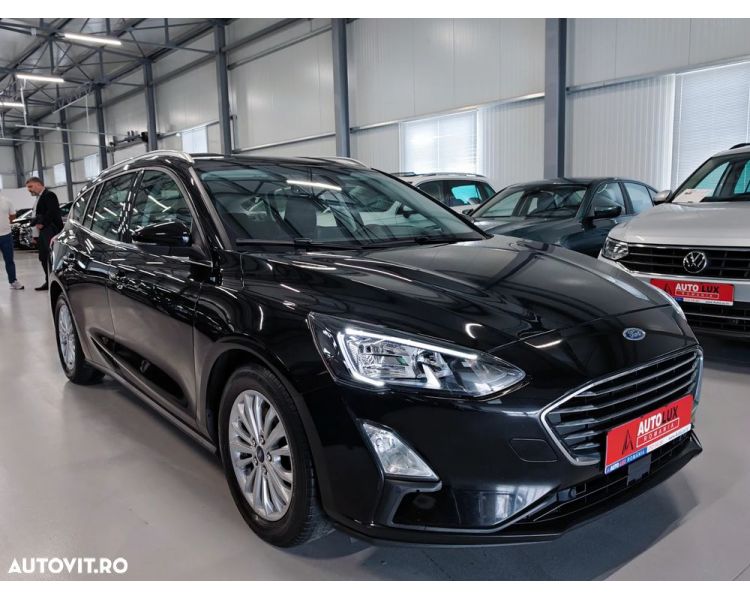 Ford Focus Turnier 1.5 EcoBlue Start-Stopp-System Aut. TITANIUM