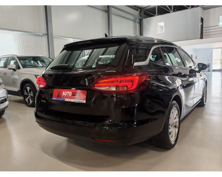 Opel Astra 1.5 D Facelift Sports Tourer Automatik Business Elegance